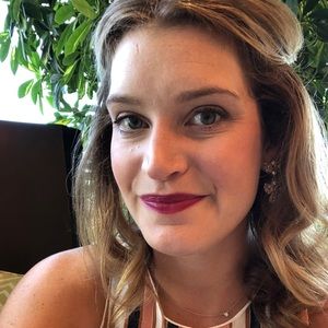 Meet your Posher, Vanessa